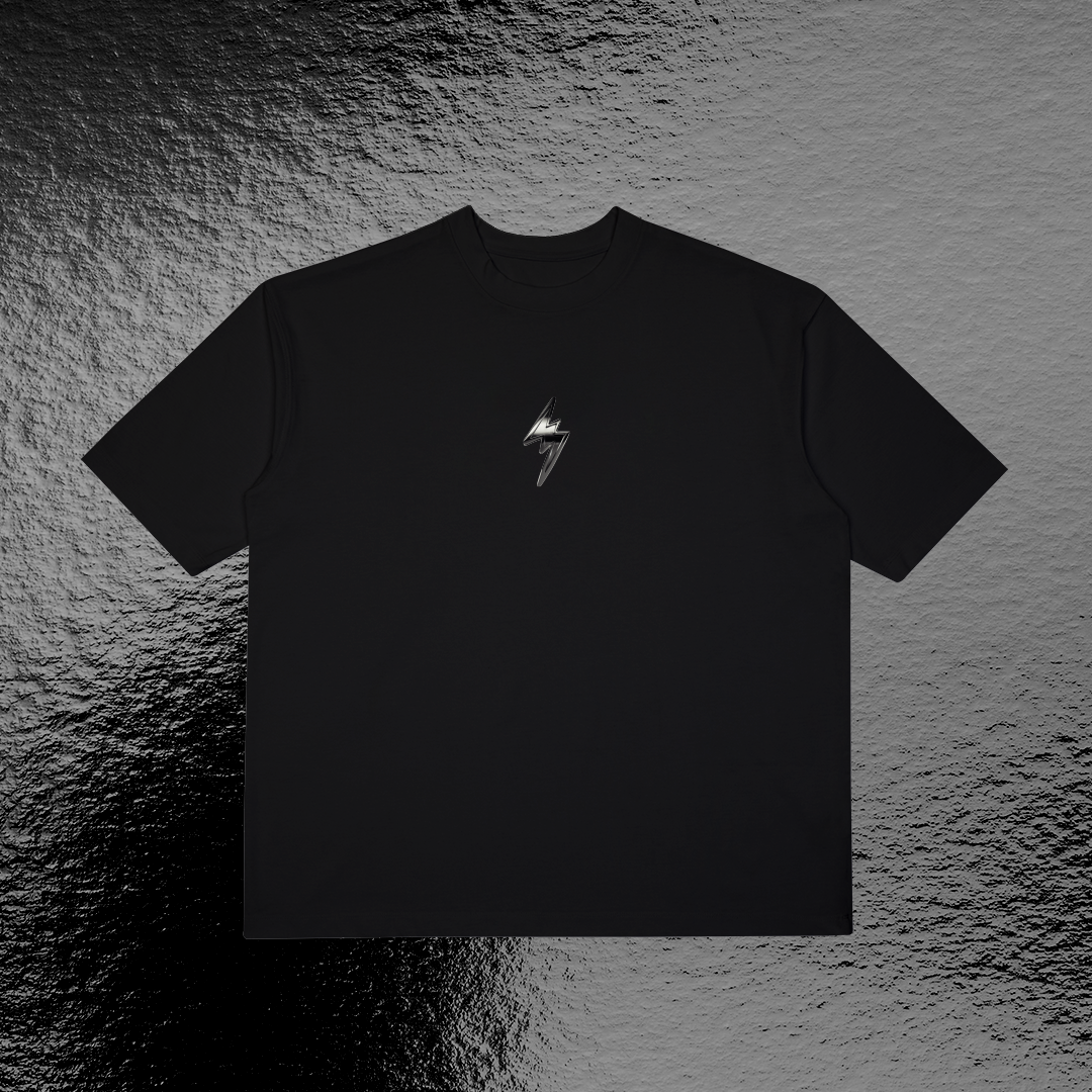 CAMISETA NEGRA MUJER THUNDER J balvin Shop Mexico